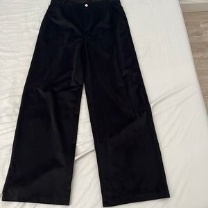 Wide leg pants